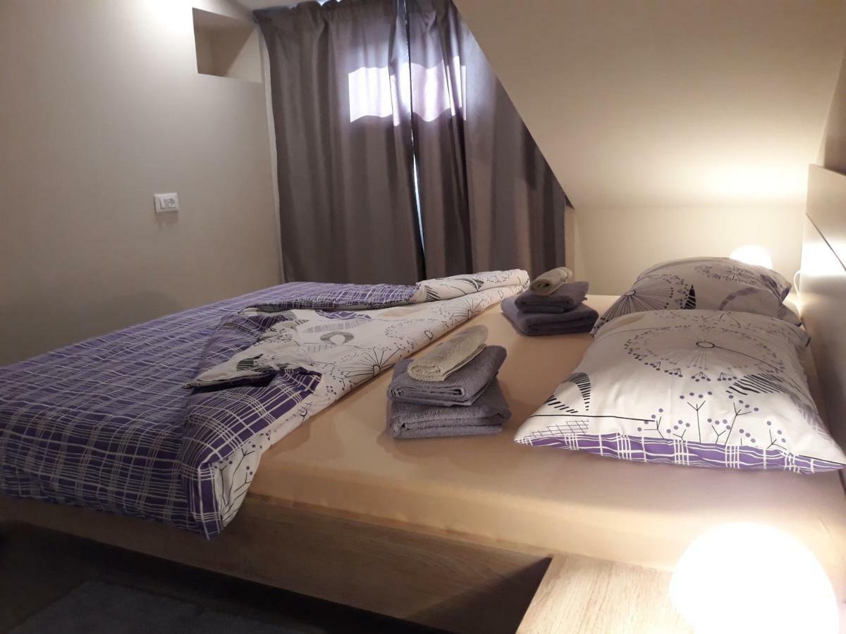 Center Apartment Dalu Pula Luaran gambar
